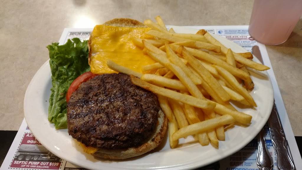 Washington Diner Restaurant | restaurant | 6 NJ-31, Washington, NJ 07882, USA | 9086893059 OR +1 908-689-3059