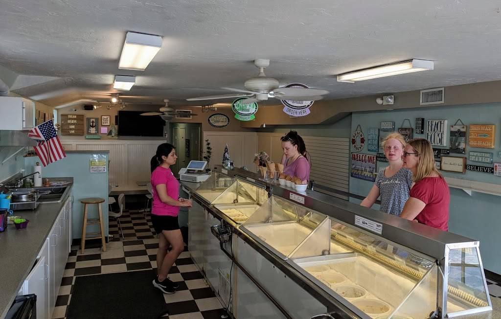 Island Scoops | bakery | 103B Gulf Dr N, Bradenton Beach, FL 34217, USA | 9415923866 OR +1 941-592-3866