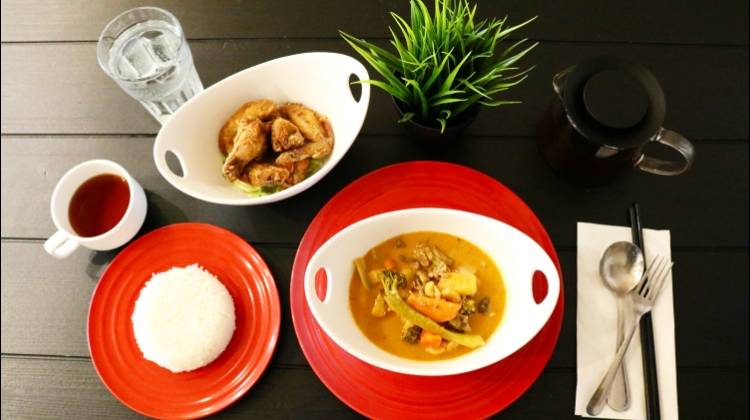 Thai Delight Plus | restaurant | 6048 ON-9, Schomberg, ON L0G 1T0, Canada | 9059398424 OR +1 905-939-8424