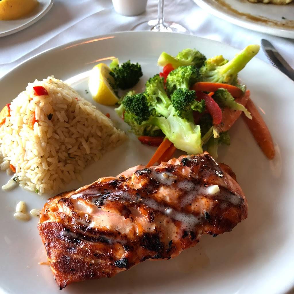 Chart House | restaurant | 231 Yacht Club Way, Redondo Beach, CA 90277, USA | 3103723464 OR +1 310-372-3464