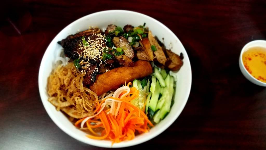 Pho 7 Temple | restaurant | 221 SW H K Dodgen Loop, Temple, TX 76502, USA | 2542950225 OR +1 254-295-0225