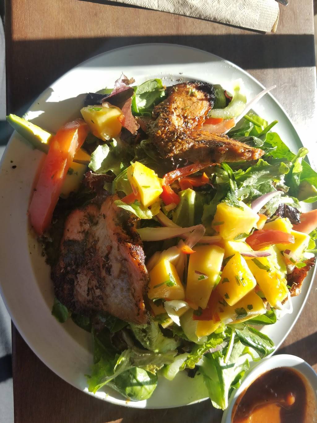 La Sirena Grill | restaurant | 30862 Coast Hwy, Laguna Beach, CA 92651, USA | 9494992301 OR +1 949-499-2301