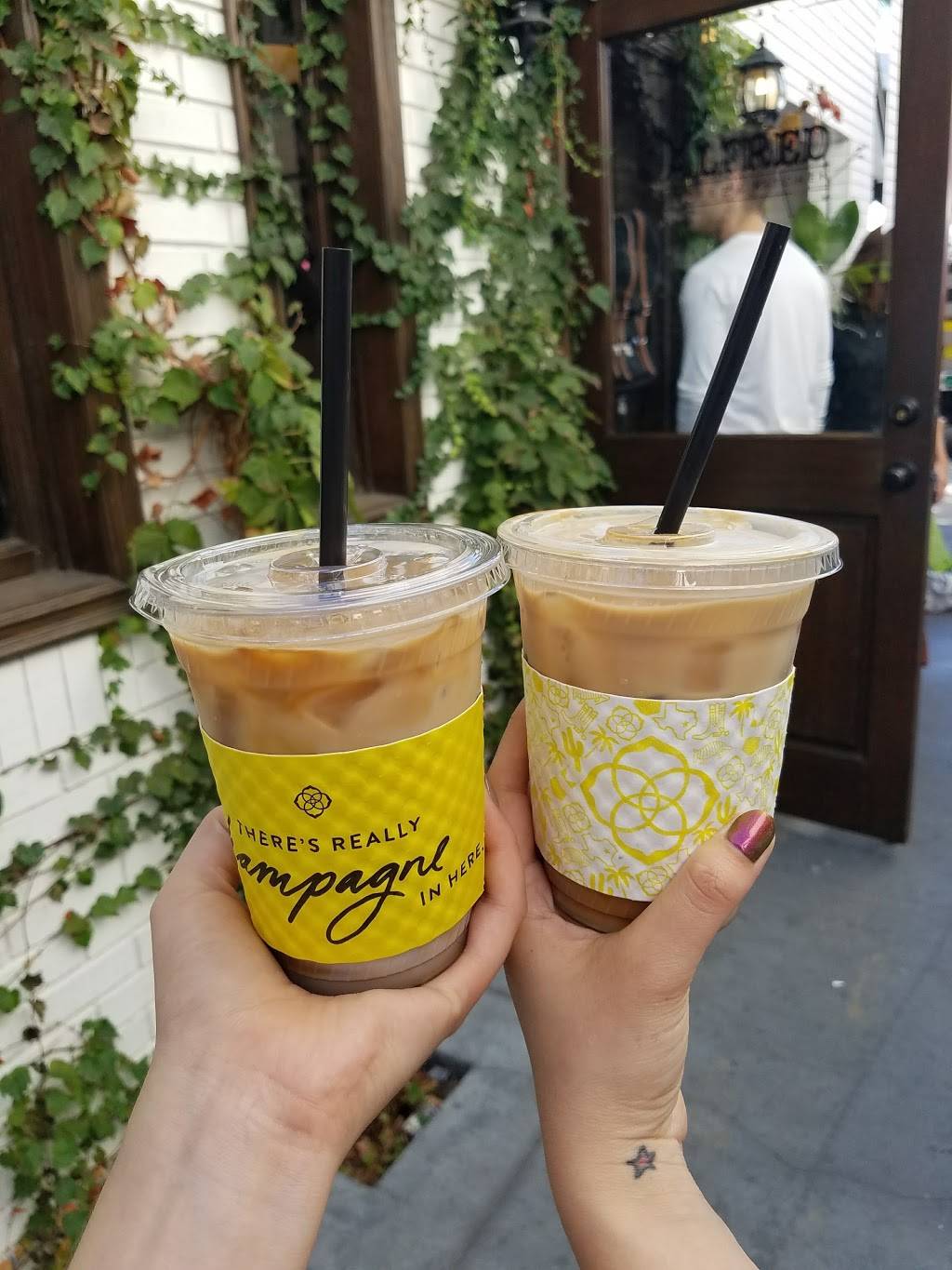 Alfred Coffee Studio City | cafe | 12077 Ventura Pl, Studio City, CA 91604, USA | 8188568005 OR +1 818-856-8005