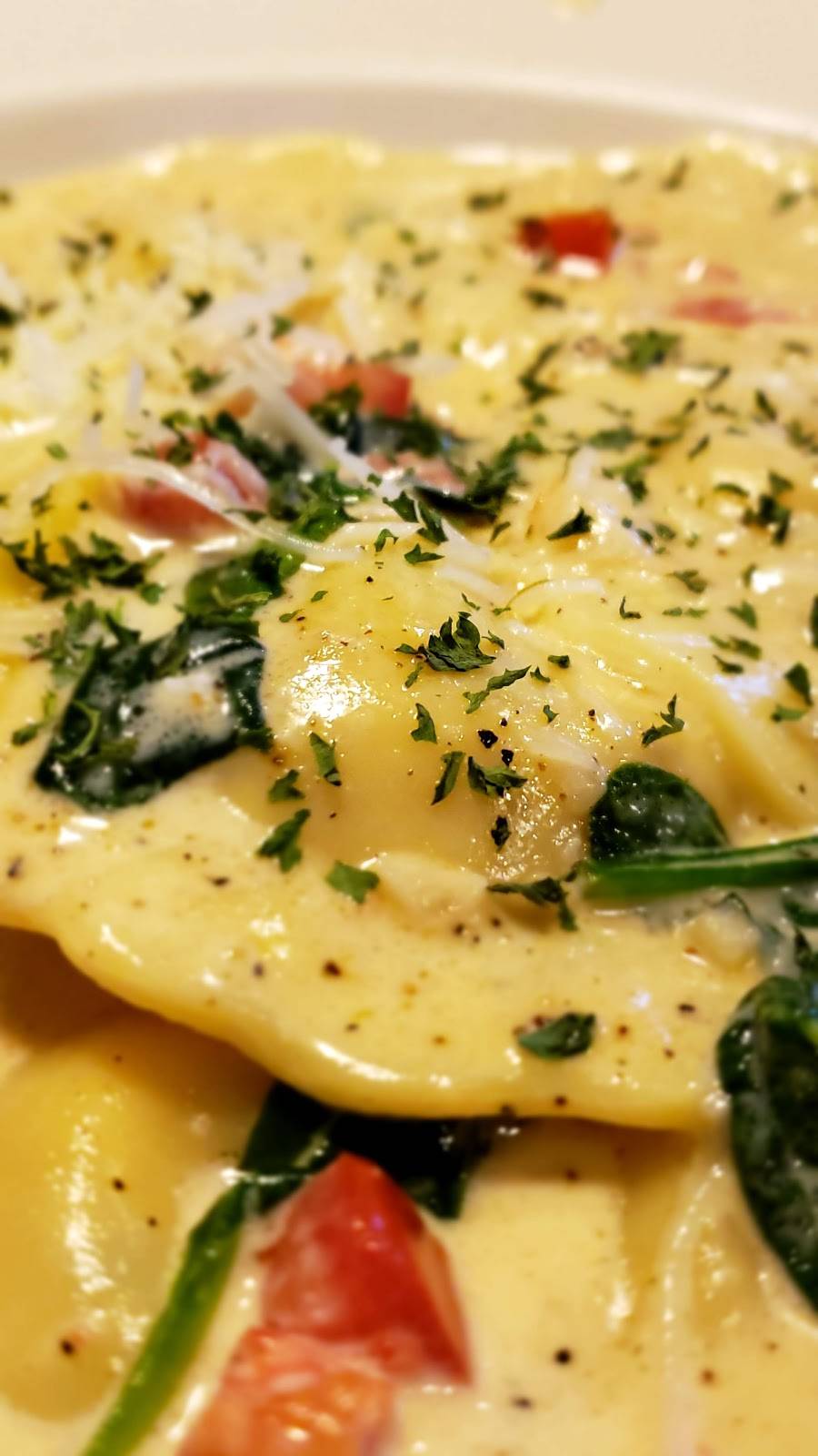 Johnny Carinos | restaurant | 1303 US Hwy 127 South, #600, Frankfort, KY 40601, USA | 5022234401 OR +1 502-223-4401