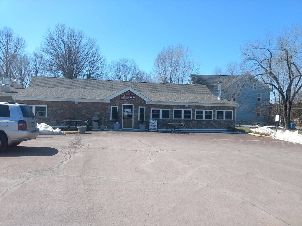 Lauras Pizza 2 | restaurant | 20 Ridge Rd, Telford, PA 18969, USA | 2152575520 OR +1 215-257-5520