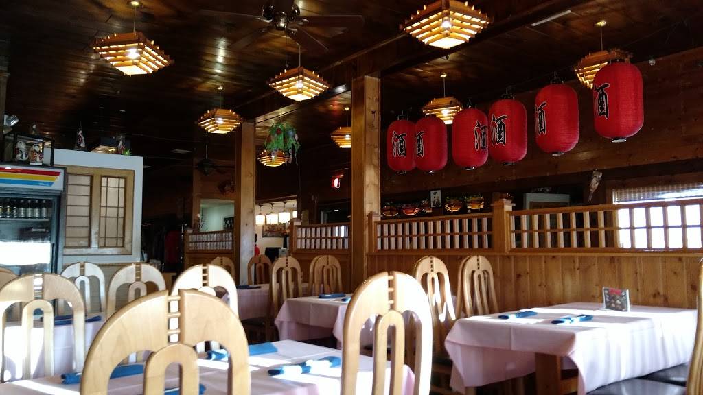 Sake Japanese Restaurant | restaurant | 670 Broadway, Saugus, MA 01906, USA | 7812333858 OR +1 781-233-3858