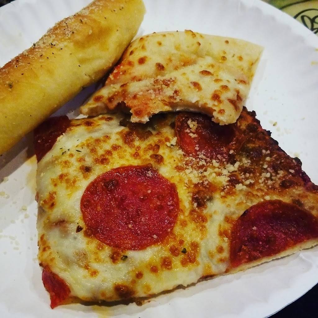 Rockstar Pizza | restaurant | 922 E Main St, Brownsburg, IN 46112, USA | 3178581188 OR +1 317-858-1188