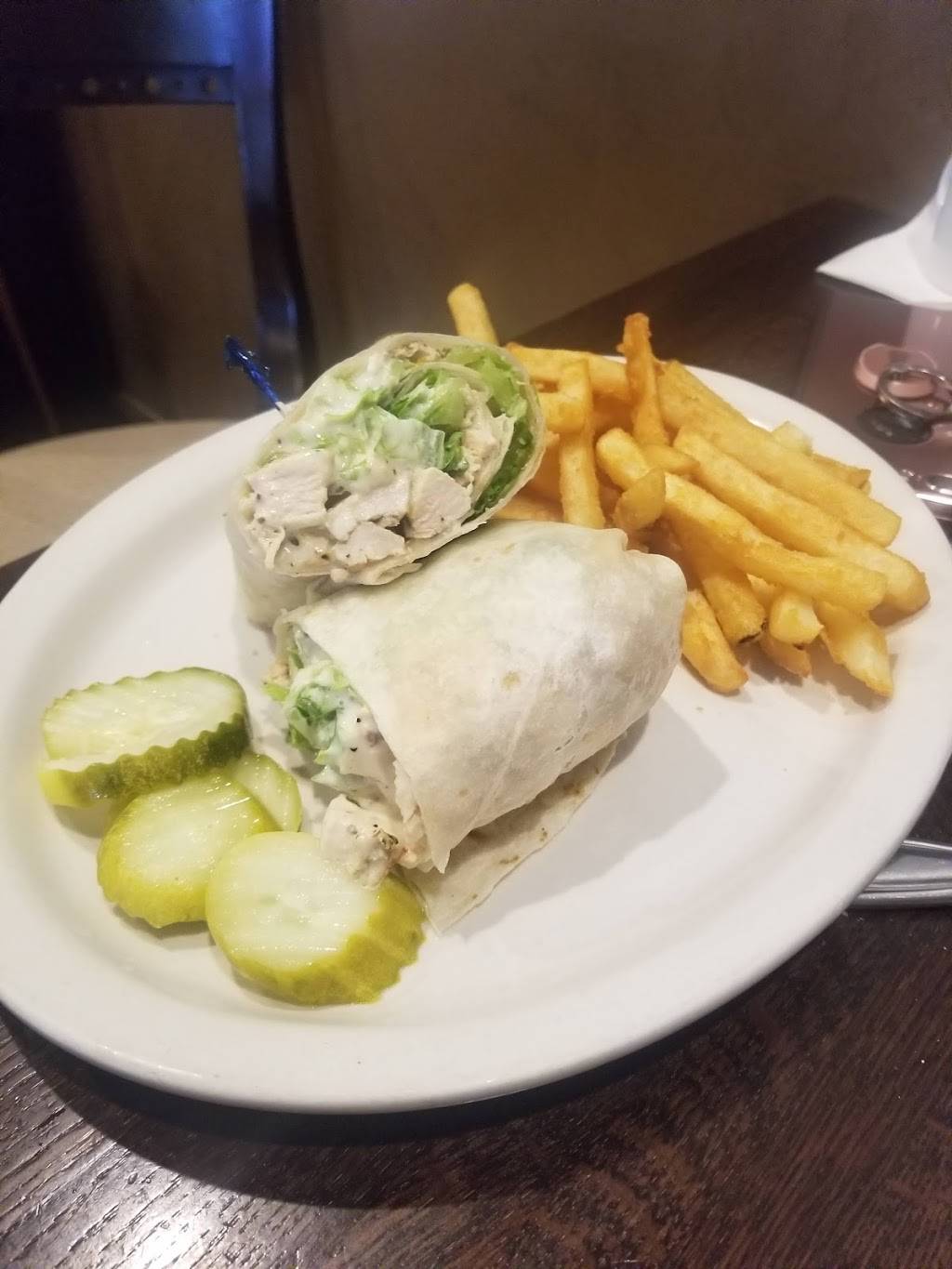 Hi-View Restaurant | restaurant | 425 W St Charles Rd, Villa Park, IL 60181, USA | 6306276611 OR +1 630-627-6611