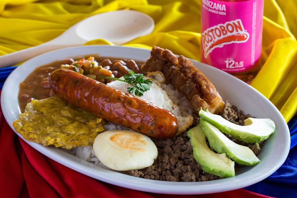 El Autentico Latin American Food | restaurant | 1245 W Guadalupe Rd Suite B7, Mesa, AZ 85202, USA | 4809350924 OR +1 480-935-0924