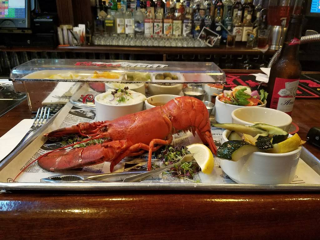 Flanagans Pub | restaurant | 451 Hawkins Ave, Lake Ronkonkoma, NY 11779, USA | 6315889843 OR +1 631-588-9843