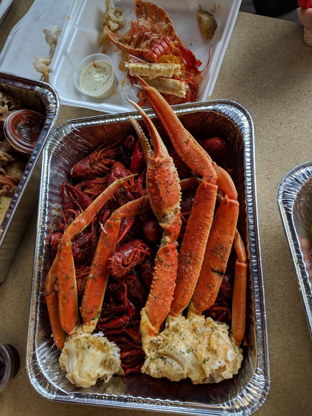 LT New Orleans Seafood Market | restaurant | 585 Joseph E Lowery Blvd SW, Atlanta, GA 30310, USA | 4045001954 OR +1 404-500-1954