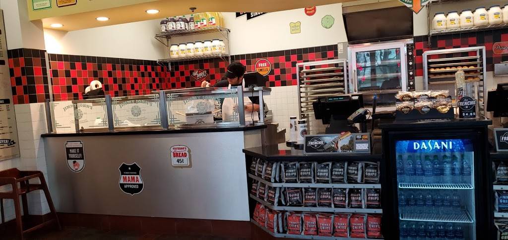 Jimmy Johns | meal delivery | 5075 S 76th St, Greenfield, WI 53220, USA | 4143258000 OR +1 414-325-8000