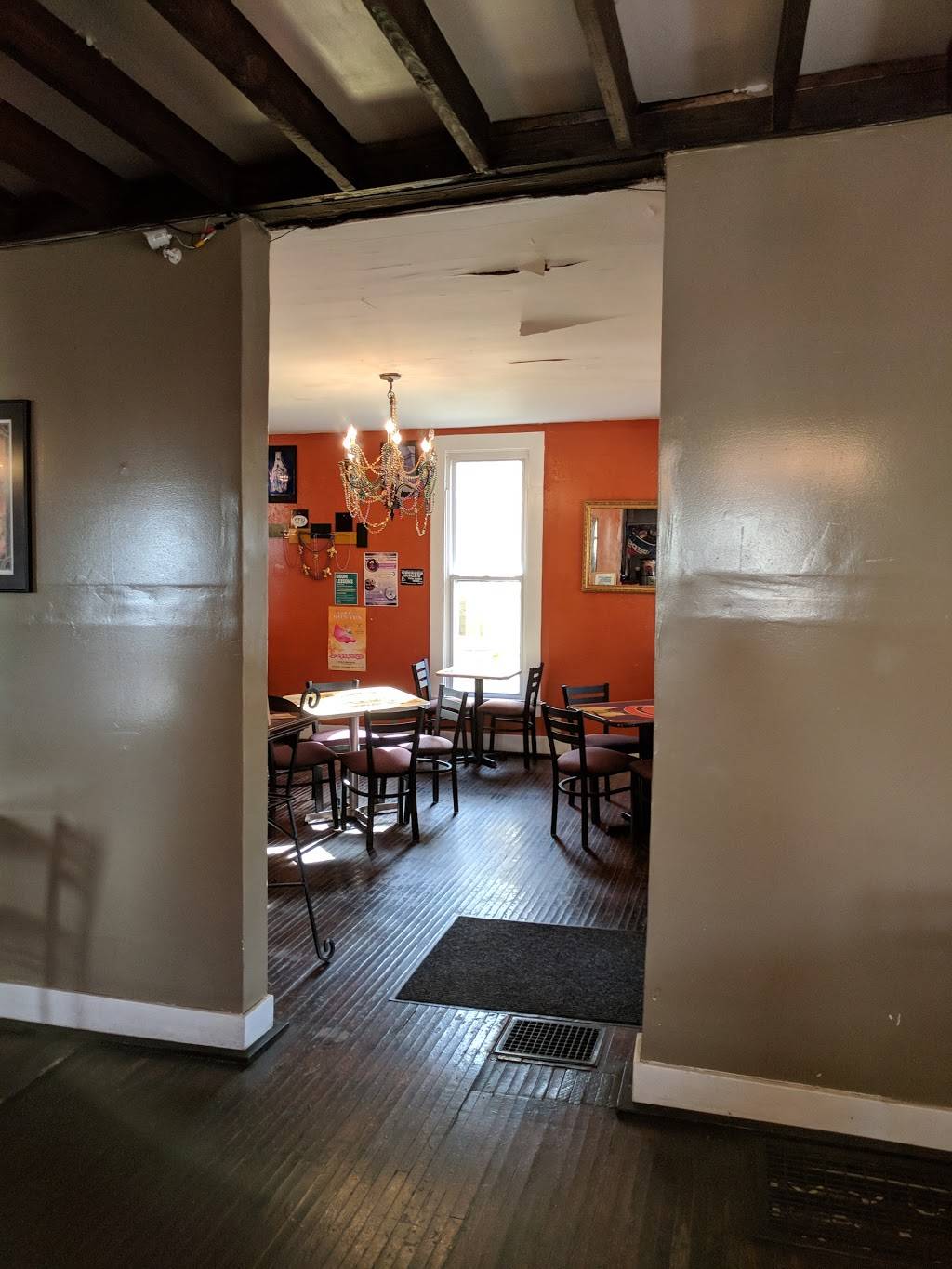 Dats | restaurant | 211 S Grant St, Bloomington, IN 47408, USA | 8123393090 OR +1 812-339-3090