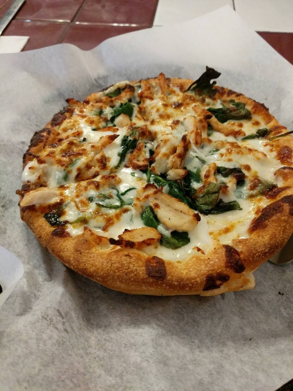 Milanos Pizza | restaurant | 305 S Main St, McGregor, TX 76657, USA | 2542364177 OR +1 254-236-4177