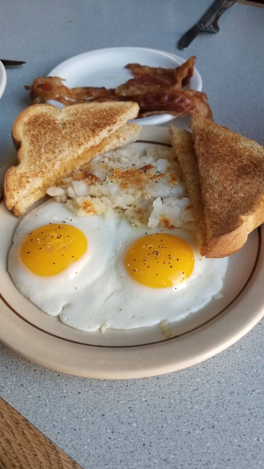 The Grove Cafe | cafe | 124 Main St, Ames, IA 50010, USA | 5152329784 OR +1 515-232-9784