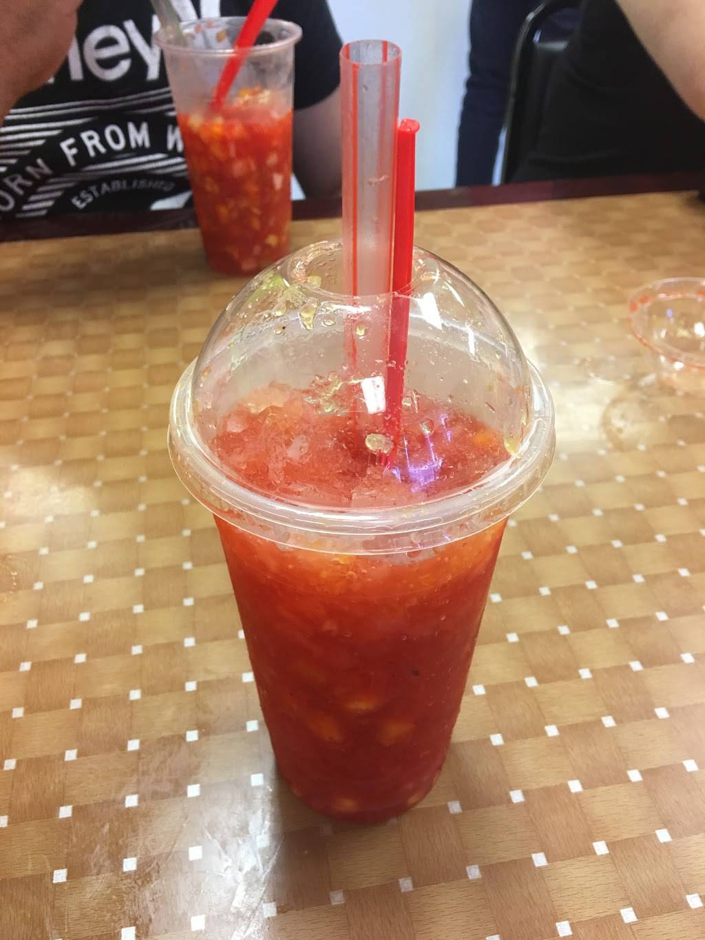 Raspado Xperts | restaurant | 6637 Long Point Rd, Houston, TX 77055, USA | 7136811197 OR +1 713-681-1197