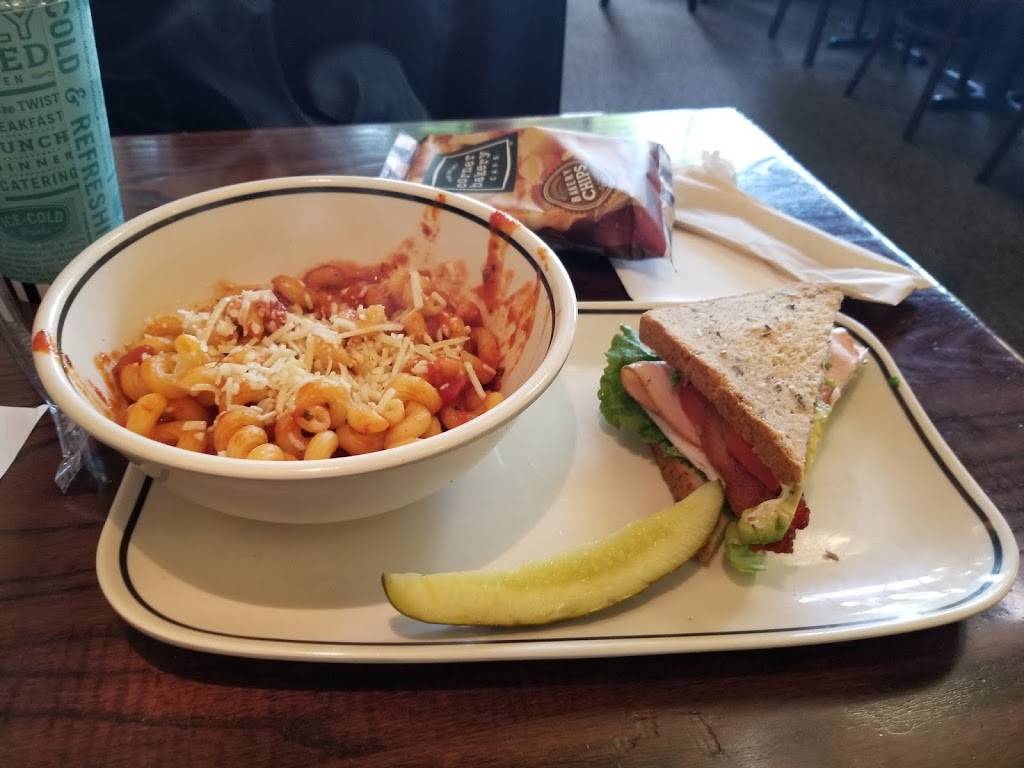 Corner Bakery Cafe | cafe | 1019 S Westwood Blvd, Los Angeles, CA 90024, USA | 3108241314 OR +1 310-824-1314