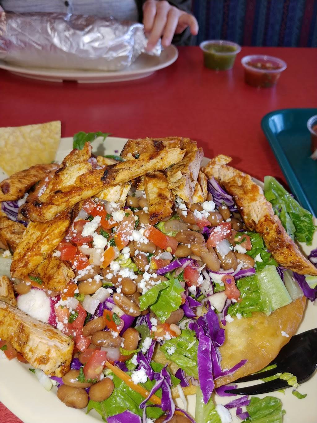 Una Mas Mexican Grill | restaurant | 224 Redwood Shores Pkwy, Redwood City, CA 94065, USA | 6506544690 OR +1 650-654-4690