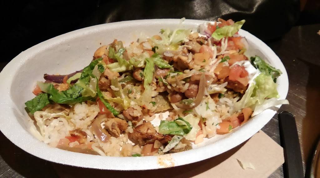 Chipotle Mexican Grill | restaurant | 375 N Milwaukee Ave Ste 100, Vernon Hills, IL 60061, USA | 8474780883 OR +1 847-478-0883