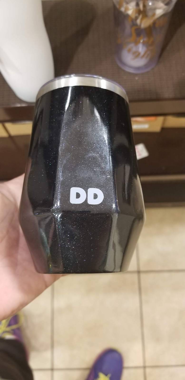 Dunkin | bakery | 648 S Main St, Middletown, CT 06457, USA | 8603439626 OR +1 860-343-9626