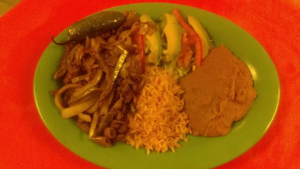 El Gallito Restaurant | restaurant | 813 Lindsey Ln, Tyler, TX 75701, USA | 9039440439 OR +1 903-944-0439