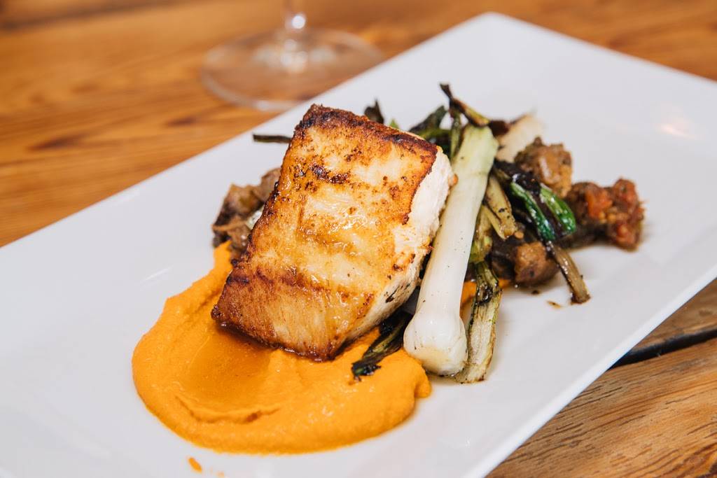 Cru Cellars Palma Ceia | restaurant | 2506 S MacDill Ave, Tampa, FL 33629, USA | 8138311117 OR +1 813-831-1117