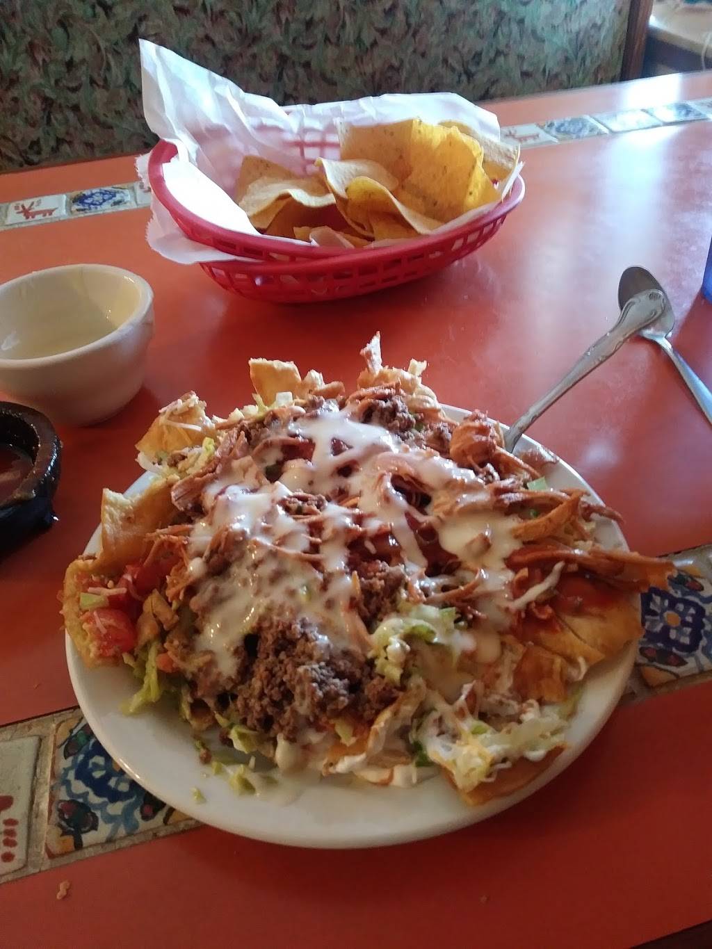 Nellys Mexican Food | restaurant | 4506 US-169 Highway, St Joseph, MO 64507, USA | 8162338646 OR +1 816-233-8646