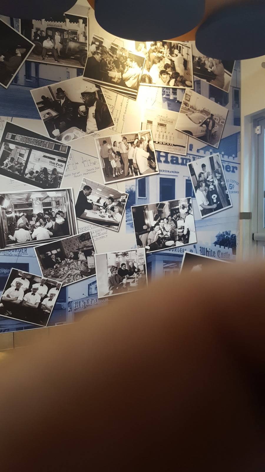 White Castle | restaurant | 3524 N Kingshighway Blvd, St. Louis, MO 63115, USA | 3143853576 OR +1 314-385-3576