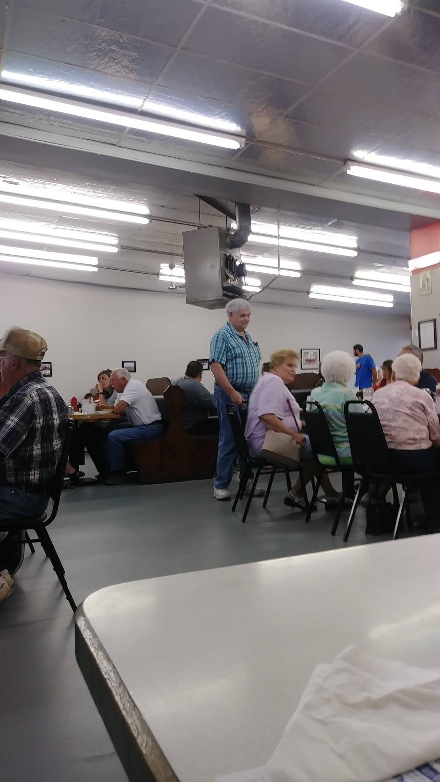 The Factory Restaurant | restaurant | 201 Main St, Saegertown, PA 16433, USA | 8147633517 OR +1 814-763-3517