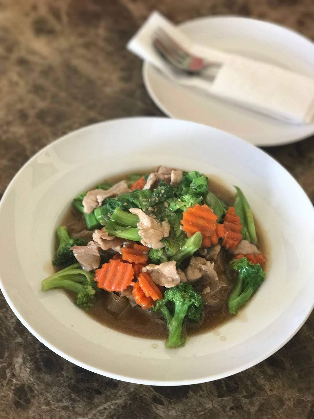 Golden Bowl | restaurant | 31069 Temecula Pkwy, Temecula, CA 92592, USA | 9513032835 OR +1 951-303-2835