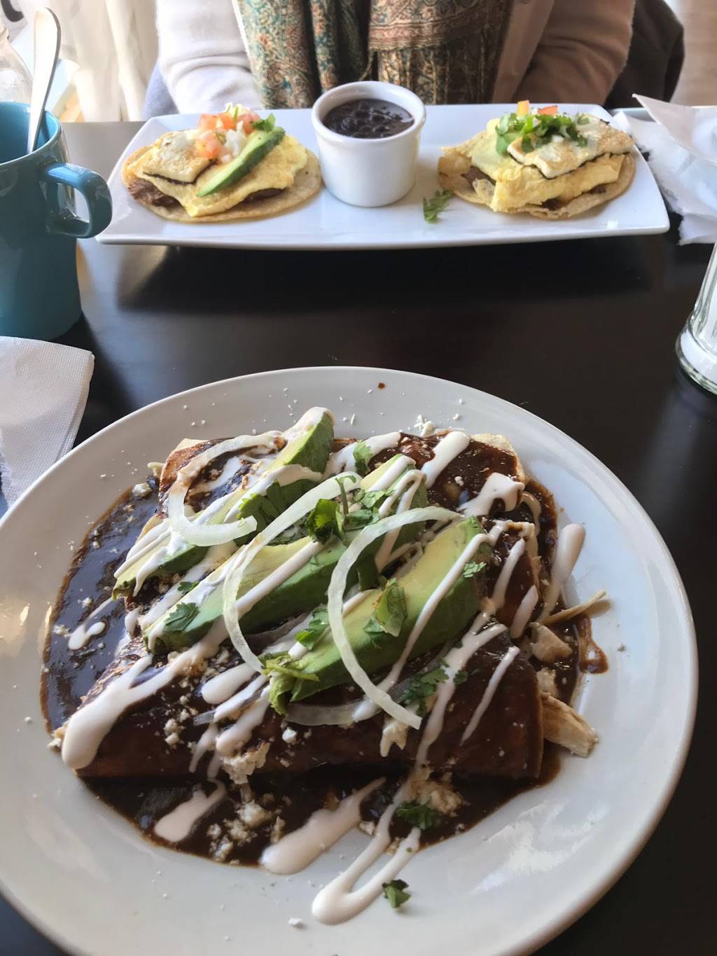 Juanys Cafe & Grill | restaurant | 12-56 River Rd, Fair Lawn, NJ 07410, USA | 5512248030 OR +1 551-224-8030