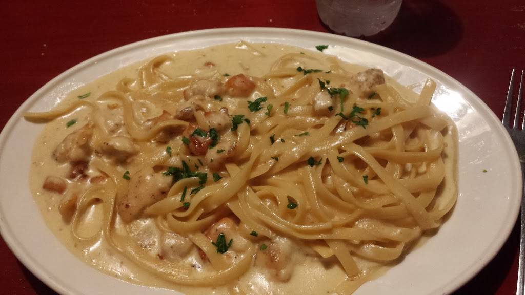 Rufinos Italian Restaurant | restaurant | 938 S Euclid St, Anaheim, CA 92802, USA | 7144910880 OR +1 714-491-0880