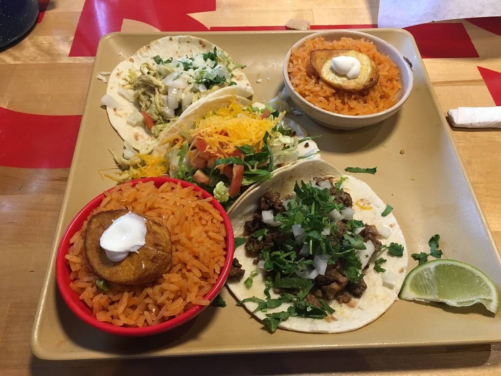 BelAir Cantina Oak Creek | restaurant | 410 W Town Square Way, Oak Creek, WI 53154, USA | 4142157995 OR +1 414-215-7995