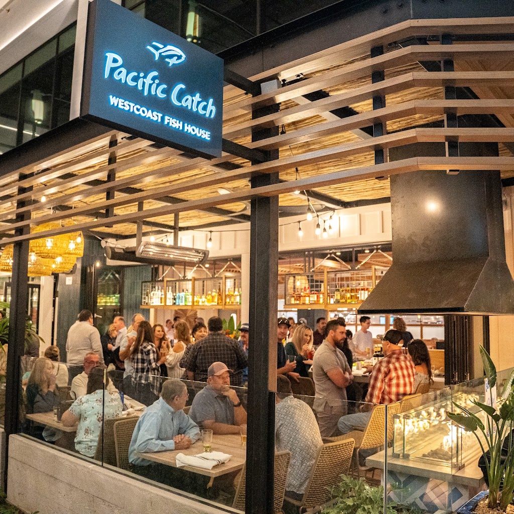 Pacific Catch WestCoast Fish House | restaurant | 4575 La Jolla Village Dr Suite 1160, San Diego, CA 92122, USA | 6197282700 OR +1 619-728-2700