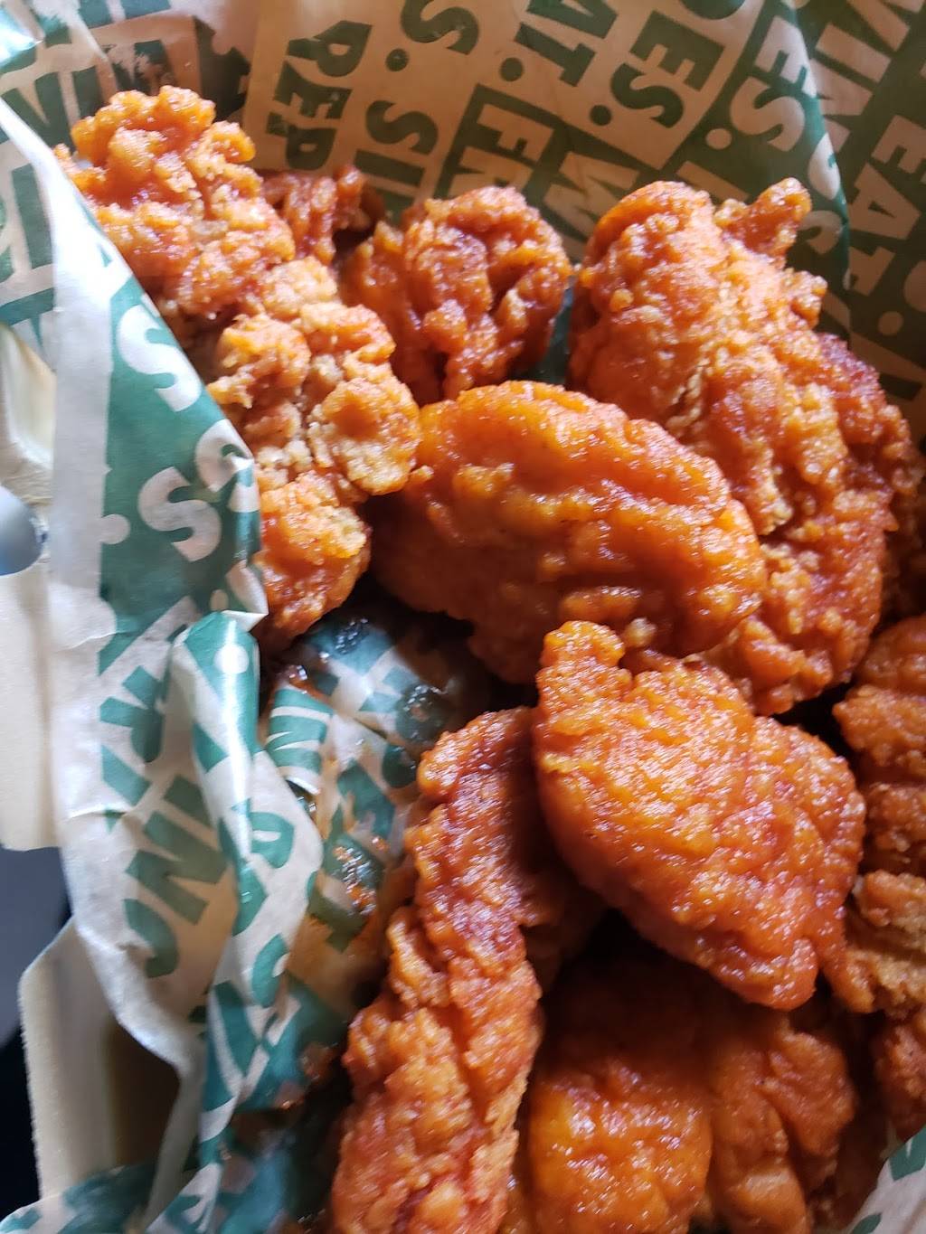 Wingstop | restaurant | Next To Aldi, 1411 34th St N, St. Petersburg, FL 33713, USA | 7272026770 OR +1 727-202-6770