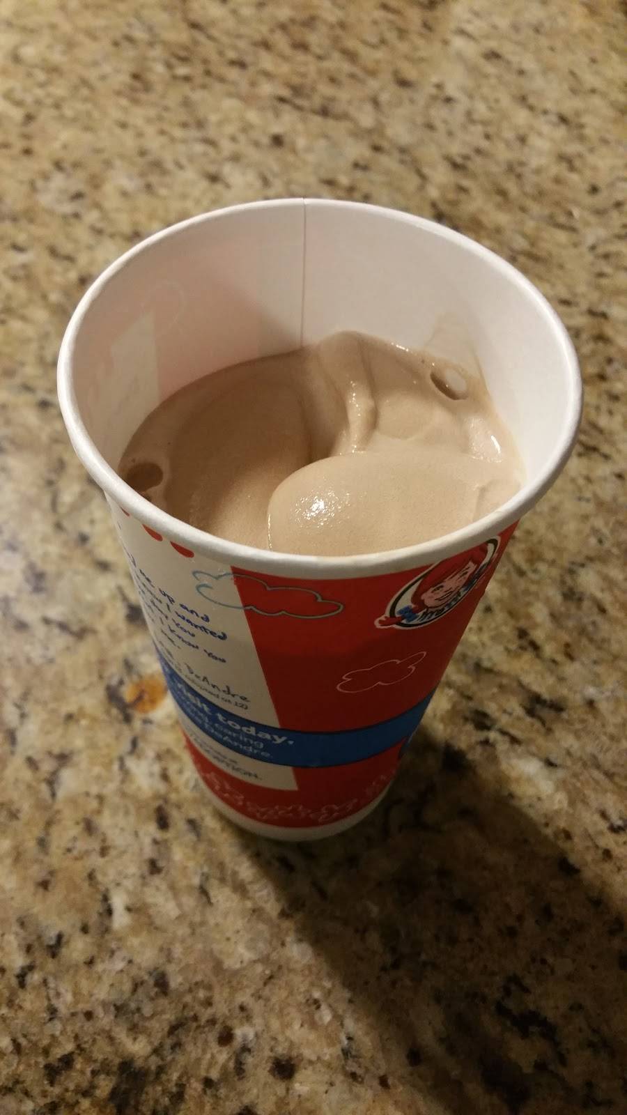 Wendys | restaurant | 2328 W Illinois Ave, Dallas, TX 75224, USA | 2143020771 OR +1 214-302-0771