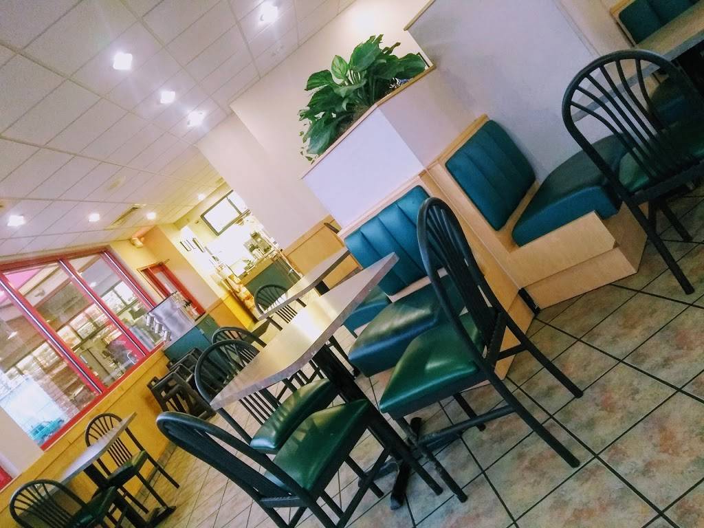 Arbys | restaurant | 3270 E Main St, Richmond, IN 47374, USA | 7659664041 OR +1 765-966-4041