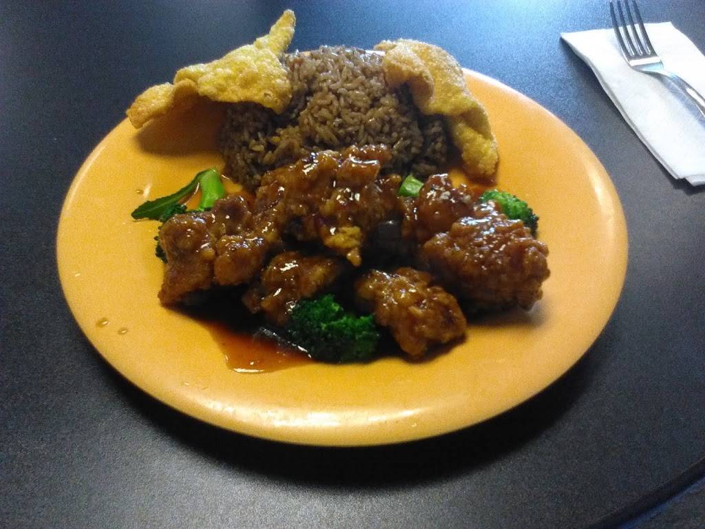 Orient Wok Chop Suey | restaurant | 6698 Center Grove Rd, Edwardsville, IL 62025, USA | 6186563388 OR +1 618-656-3388