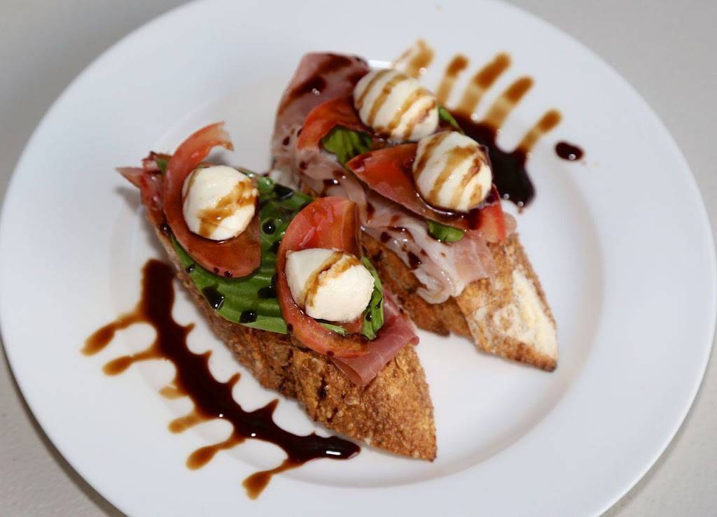 Glass Hookah Lounge | night club | 7384 Melrose Ave, Los Angeles, CA 90046, USA | 3239030006 OR +1 323-903-0006