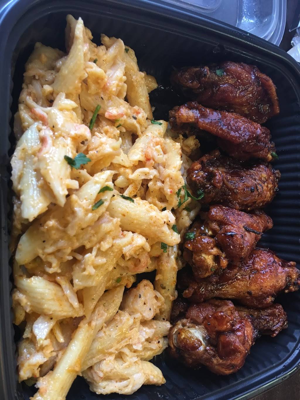 Cuzzos Cuisine | restaurant | 3418 Tuckaseegee Rd, Charlotte, NC 28208, USA | 9802986811 OR +1 980-298-6811