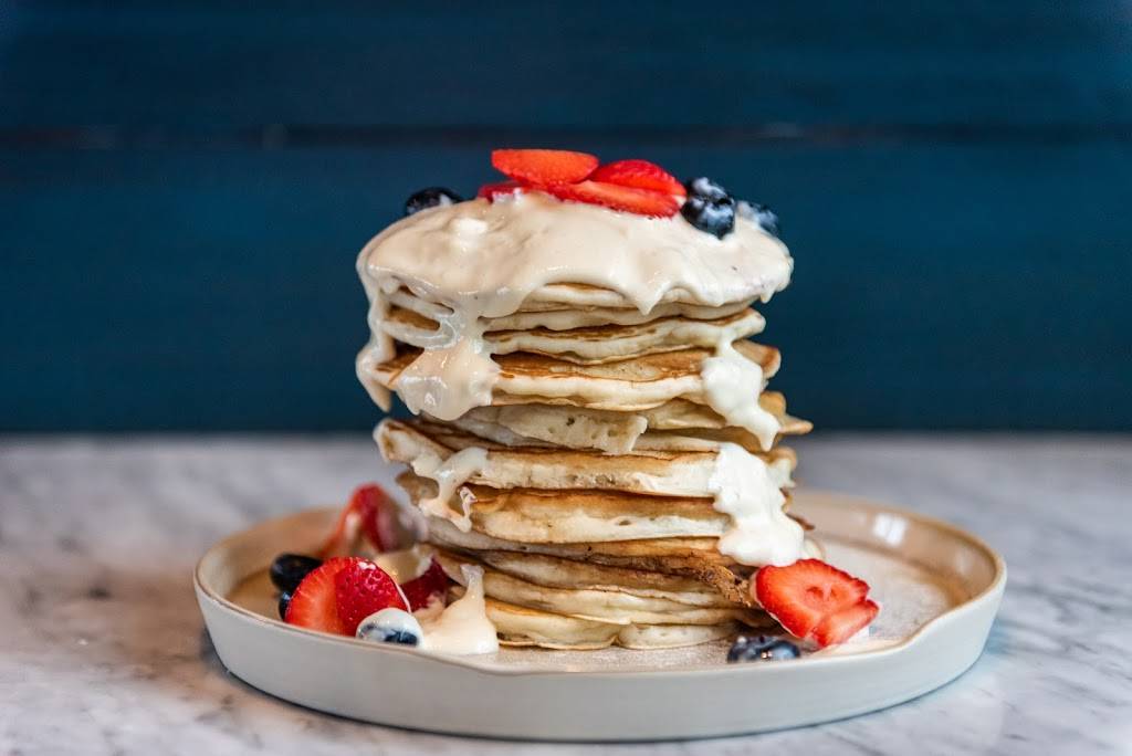 The Watch Rooftop Kitchen and Spirits | restaurant | 79 Wentworth St, Charleston, SC 29401, USA | 8435185115 OR +1 843-518-5115