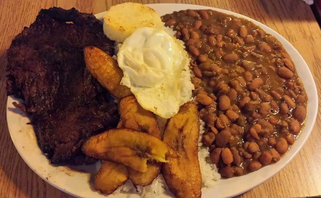 Delicias Paisas Bakery | restaurant | 24 Pleasant St, Dracut, MA 01826, USA | 9789705555 OR +1 978-970-5555