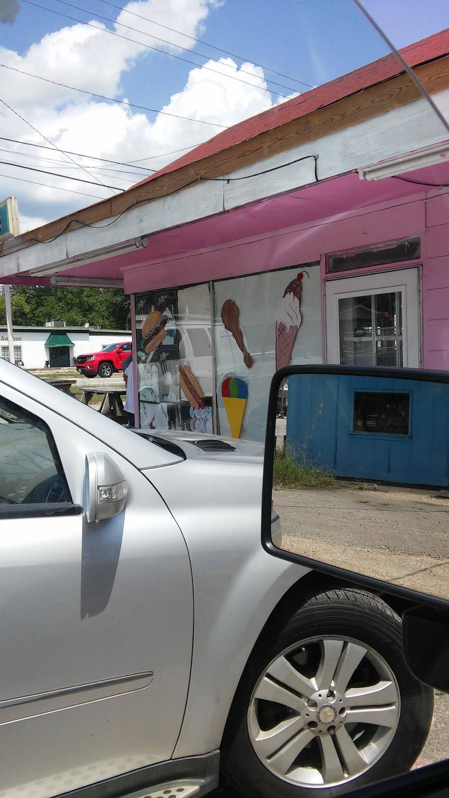 Baskins Kream Kastle | restaurant | 59 Powe St, Cheraw, SC 29520, USA | 8438657026 OR +1 843-865-7026