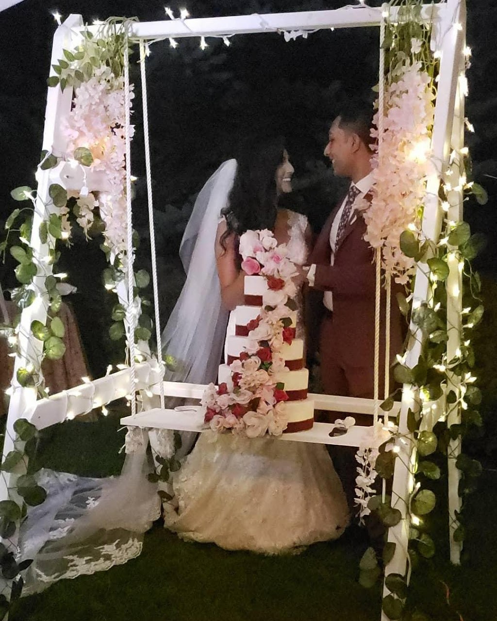 Amore Decors | bakery | 5 Marietta Dr, Westbury, NY 11590, USA | 6466433240 OR +1 646-643-3240