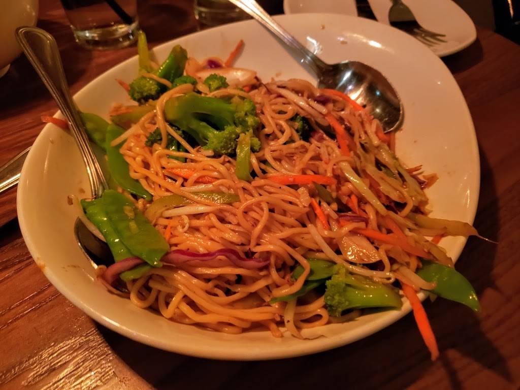 P.F. Changs | meal takeaway | 720 Briarwood Cir, Ann Arbor, MI 48108, USA | 7347803900 OR +1 734-780-3900