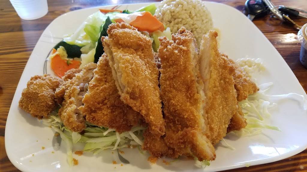 Dot Island Grill | restaurant | 516 2nd St, Davis, CA 95616, USA | 5307538883 OR +1 530-753-8883