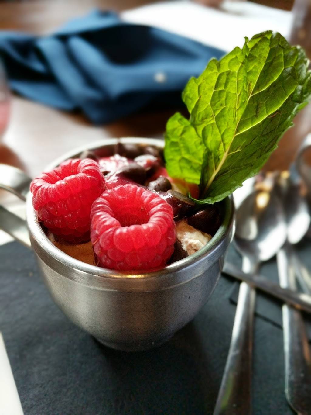 Emmets Social Table | restaurant | 401 E South Main St, Waxhaw, NC 28173, USA | 7042337813 OR +1 704-233-7813