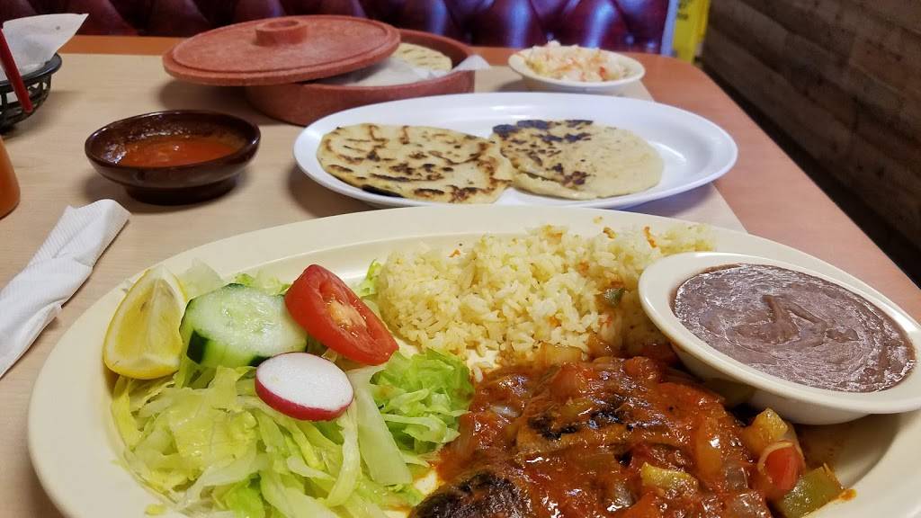 Mi Canton Latino Restaurant | restaurant | 901 E Irving Blvd, Irving, TX 75060, USA | 9724450216 OR +1 972-445-0216