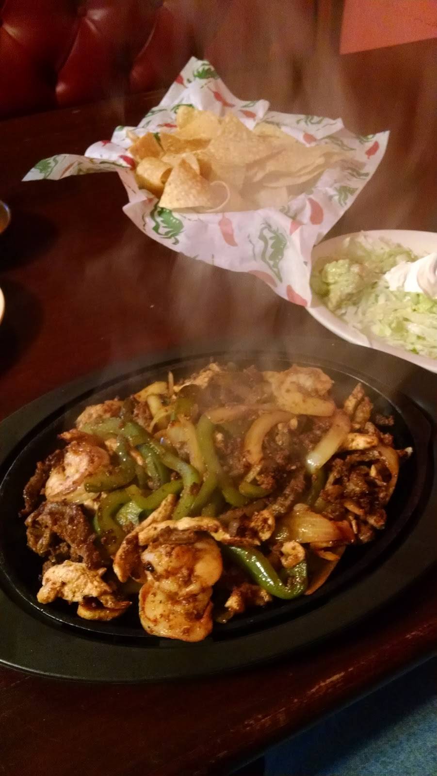 La Fiesta Grill | restaurant | 114 Railroad St, Marked Tree, AR 72365, USA | 8703581358 OR +1 870-358-1358