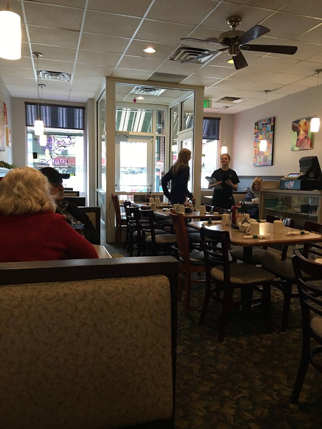 Main Street Cafe | cafe | 111 N Main St, Crown Point, IN 46307, USA | 2196637466 OR +1 219-663-7466